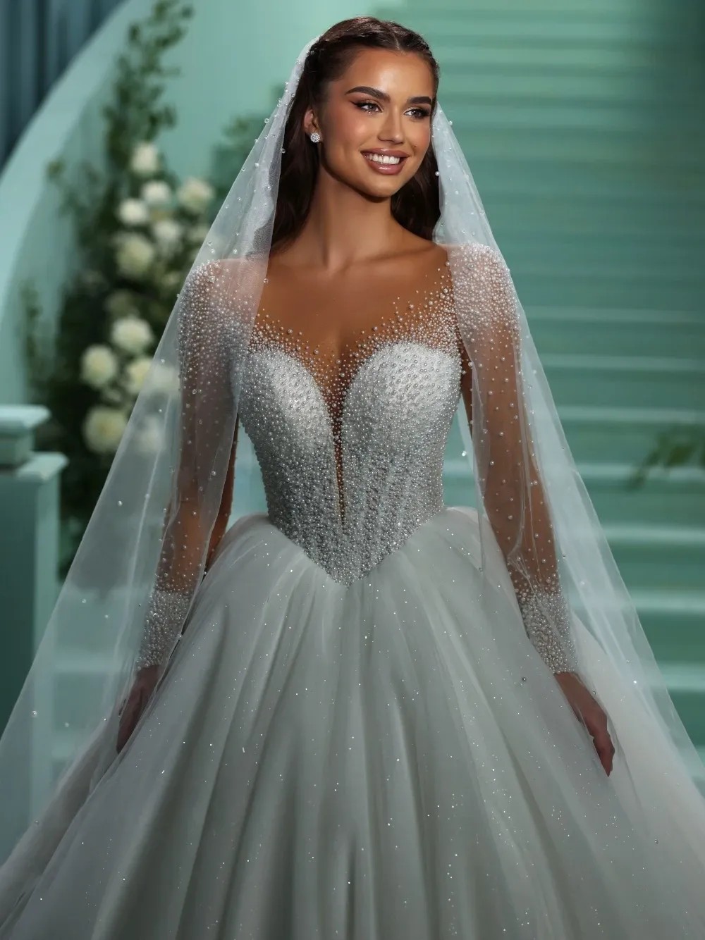 Luxury A Line Wedding Dresses Pearls Bridal Gowns Sparkly Long Sleeves Brides Dresses Princess Custom Made Sweep Train Plus Size Vestido de novia