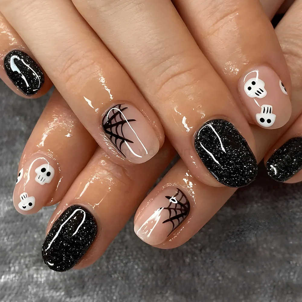 24pcs Halloween Spider Print False Nails European Gothic Style Press on Nails for Women Short Round Spicy Girl Fake Nail Tips M250807