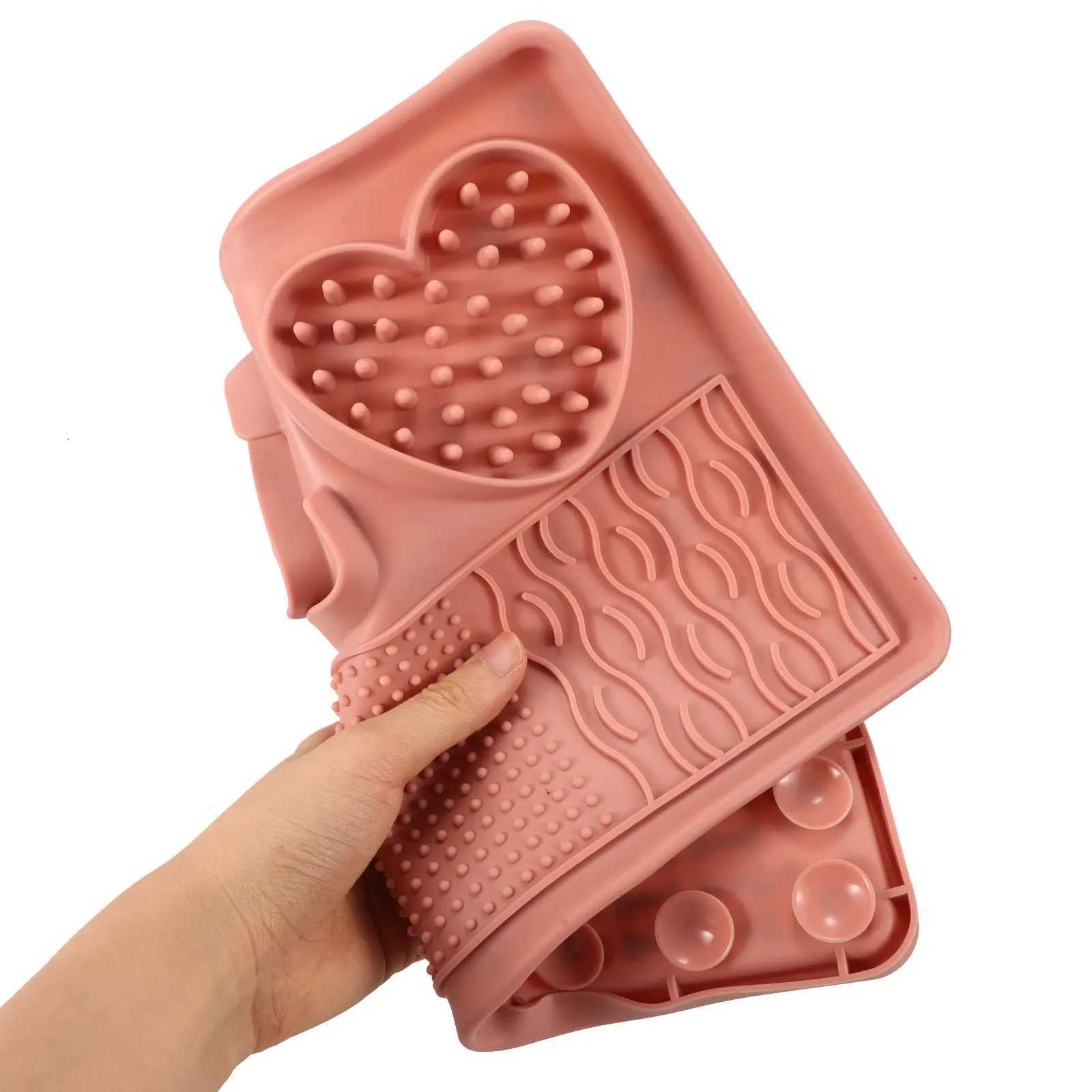 Pet Licking Pad Silicone Dog Cat Food Mat Suction Cup Large Pink Slow Feeder Training Calm Choking Prevention Washable Reusable Y250806