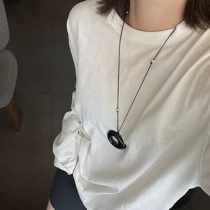 Fashion Jewelry Vintage Temperament Resin Geometric Pendant Necklace For Women Accessories Gifts 2025 Trend New Hot Sale Jewelry for Women