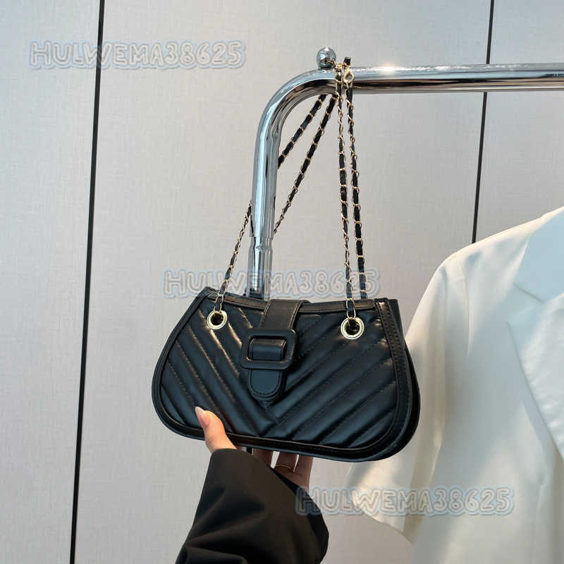 Gentle Fashion Texture Patchwork Chain Shoulder Bag for Women 2025 Spring Summer New Versatile Crossbody Bag Small Square Bag H250806