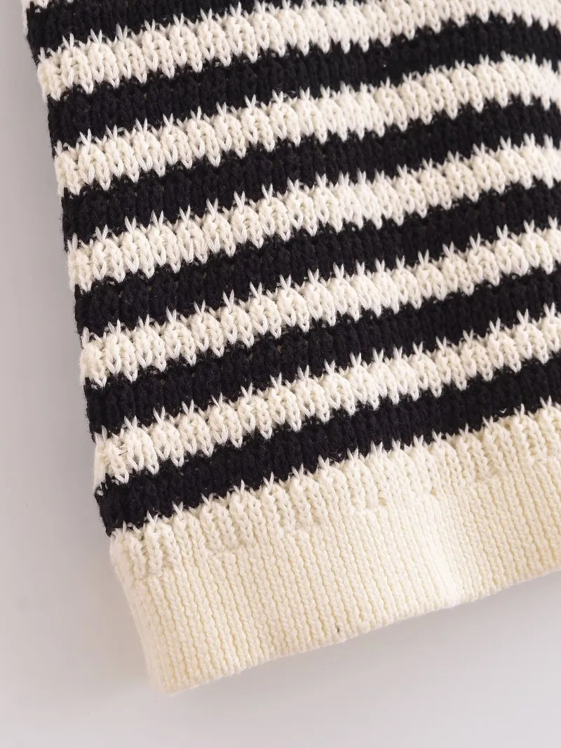 TRAFZR 2025 Womens Striped Knit Cotton TShirt Polo Collar Short Sleeve Casual Spring Summer Daily Street Weekend Wear 250729