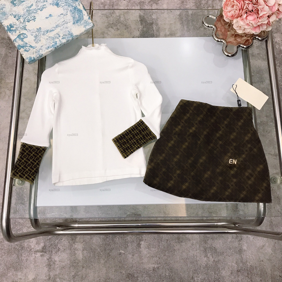 Fashion girls dress set Letter printing princess dress set child cardigan set kids designer clothes sweaters and A087X03N202