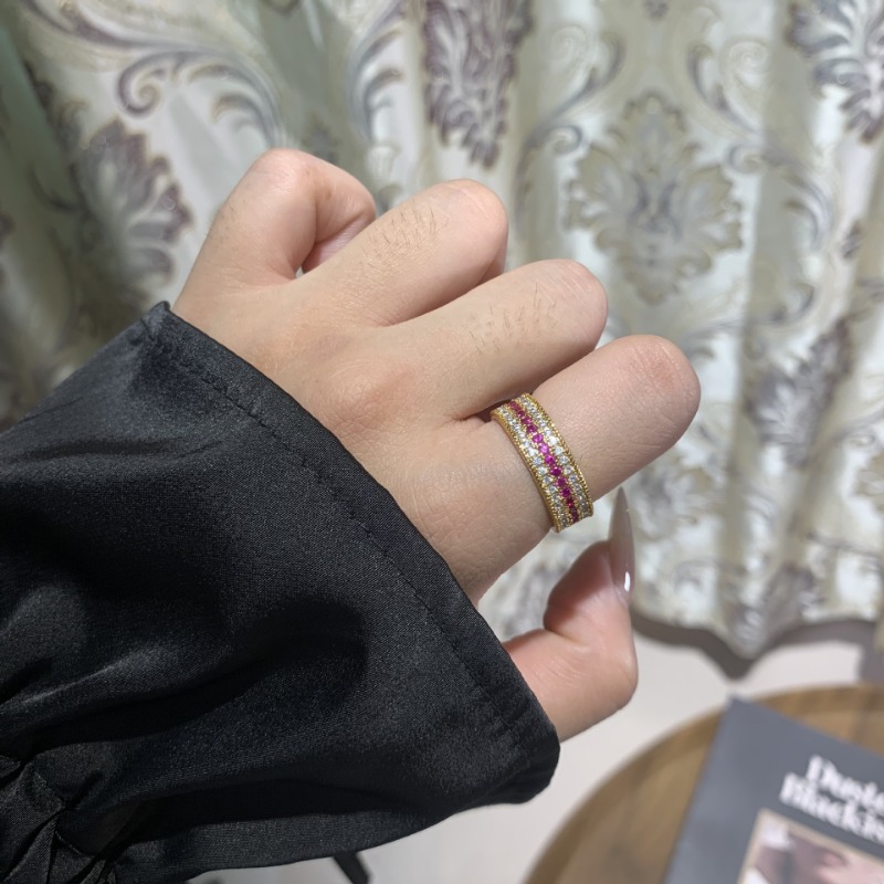 Vintage Cluster Gold Gypsy Style Rose Ring