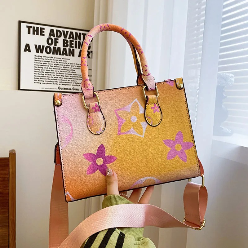 Designer Bag Luxury Bag Women Crossbody Mobile Phone Single Shoulder Sir Colored Internet Famous Popular New fashionable printed shoulder bag Purse Fa