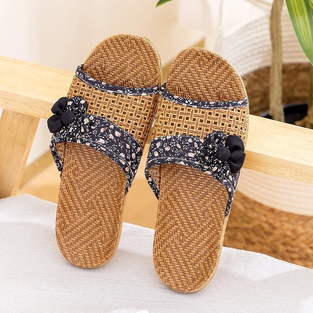 Fashion Breathable Straw Plaited Slippers Flower NonSlip Linen Shoes EVA Bottom Home Indoor 250801