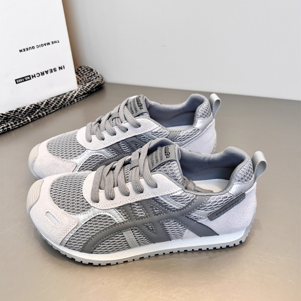 2025 New Breathable Fashion Casual Shoes Agan Shoes Soft soled Multi functional Designer Sports Shoes