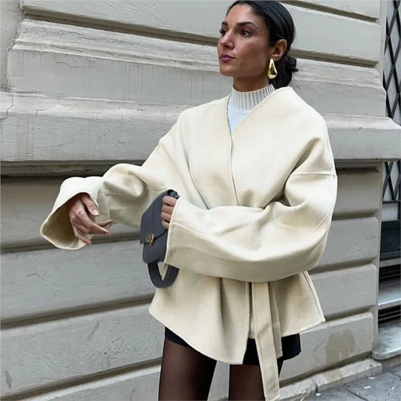 Elegant Belt Lace Up Woolen Jacket For Women Autumn Fashion Long Sleeve Short Jacket 2025 Lady Streetwear Outerwears Female 250806