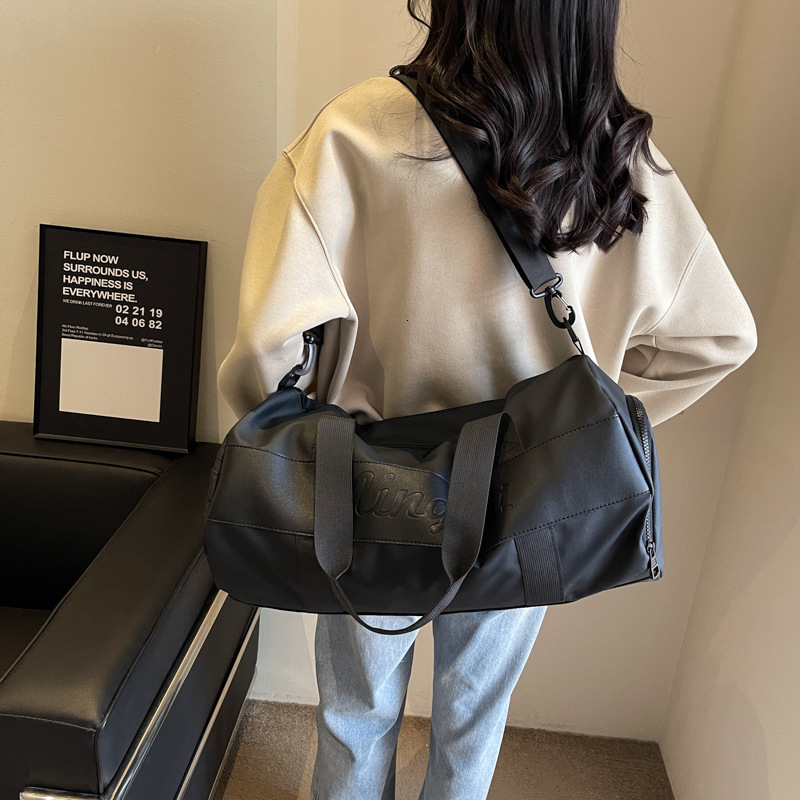 Free Shipping Designer Luxury Portable Gym Bag With Wet And Dry Separation, Swimming Storage Bag Large Capacity Sports Bag For Men Travel Bag For Wome