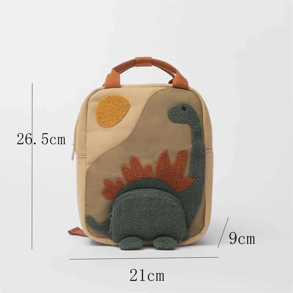 New Infant Cartoon Dinosaur Bag Custom Name Childrens Day Gift Animal Backpack Personalized Embroidered Name Kids Schoolbags G250807