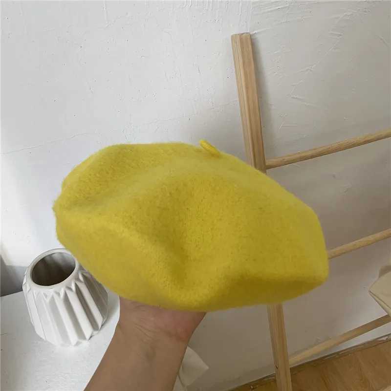 Elegant Wool Artist Painter Hat New Winter Classic Hot Women Girl Female Thickened Woolen French Hat Berets C Caps XJ250807