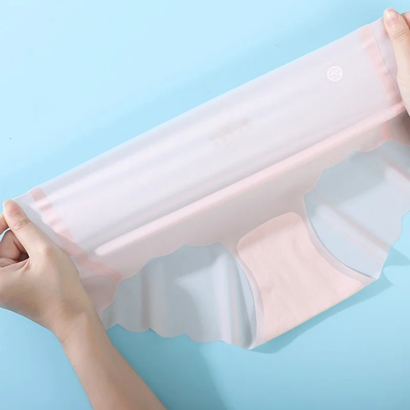 7PcsSet UltraThin Panties Sexy Lingerie Quick Drying Briefs Low Rise Underwear Summer Invisible Ice Silk 250807