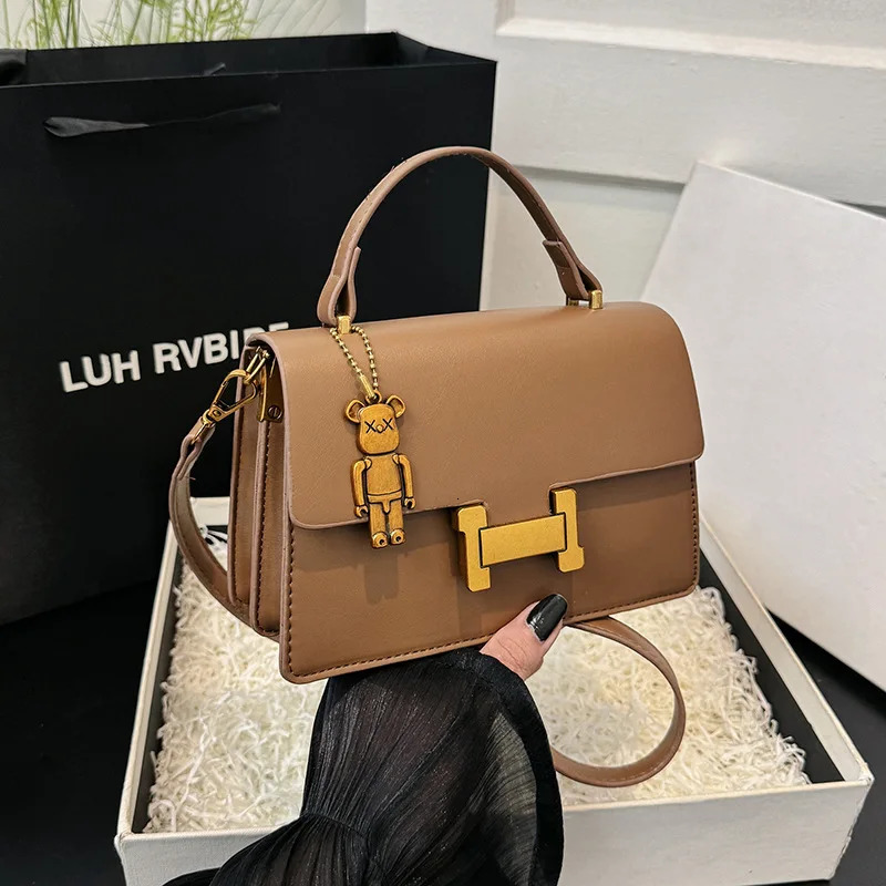 Bag2024 Fashion Trend Korean Style Casual Solid Color Small Square Bag Textured Versatile Shoulder Handbag Crossbody Bag 250807
