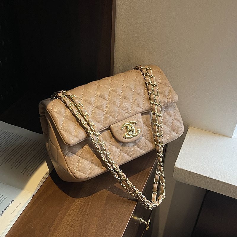Designer Bag Shoulder Bag Luxury Bag New Designer Bags Versatile Exquisite And Elegant For Womens Black White Red Brown Underarm Shoulder Fa B D