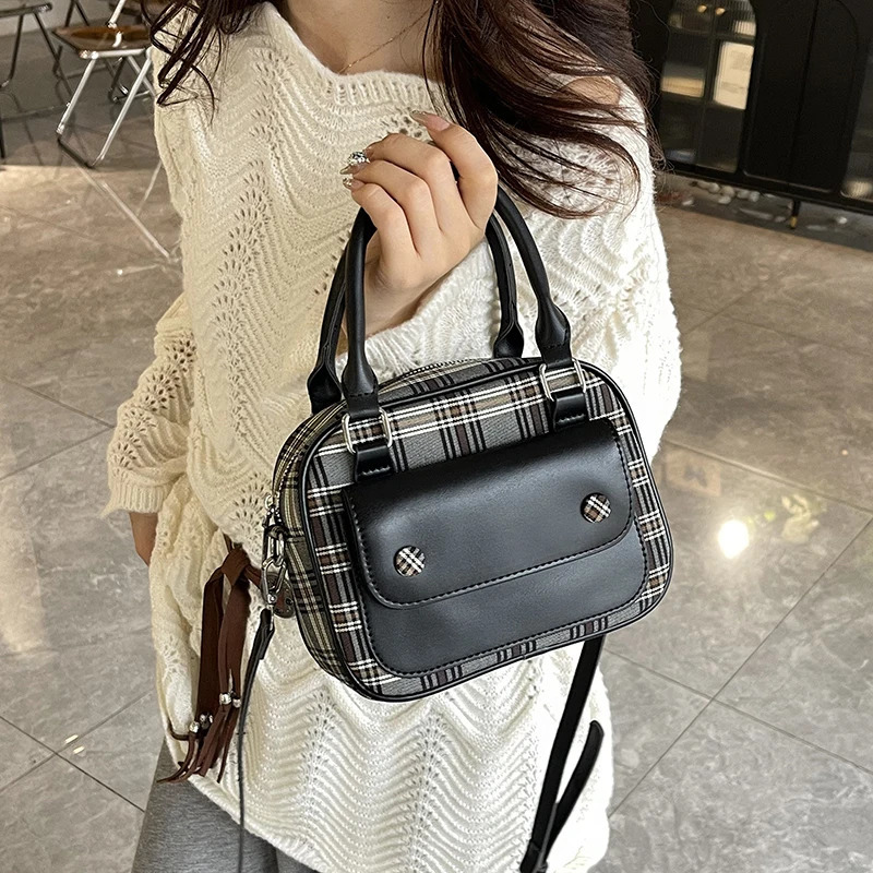Korean HighEnd Satchel Boston Bag Autumn and Winter Fashion Plaid Shoulder Crossbody Bowling 250805