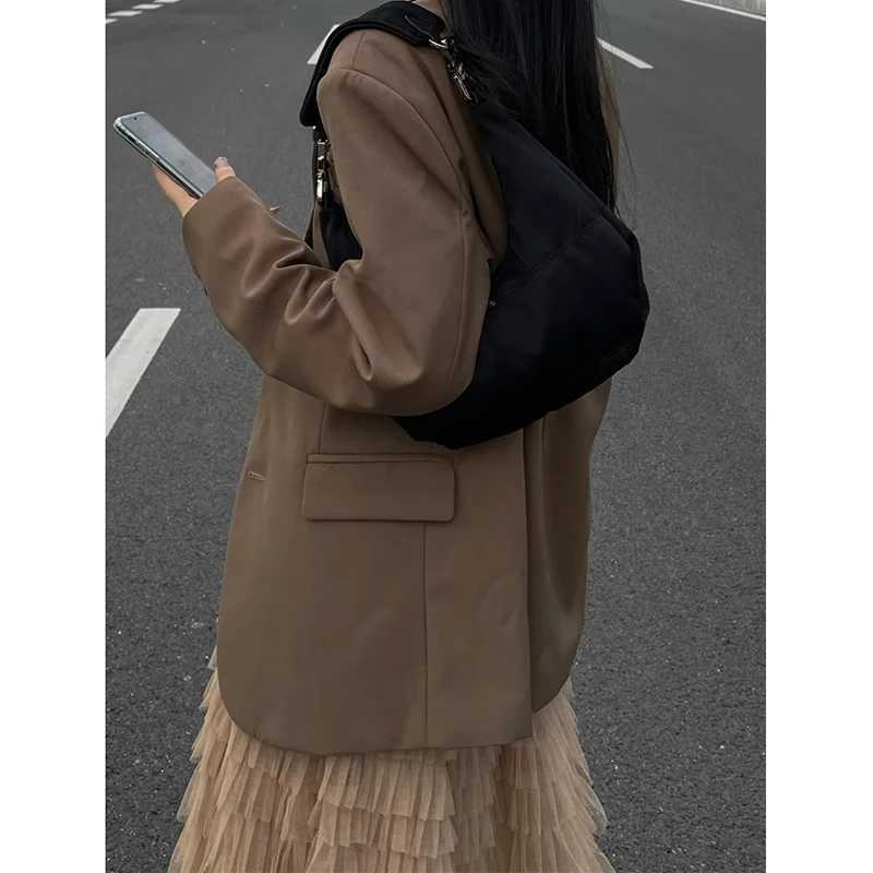Black Cloud Shoulder Bag Womens Handbag Moon Crescent Bag Single Handle Underarm Bag Fashionable Nylon Leisure Bag Z250807