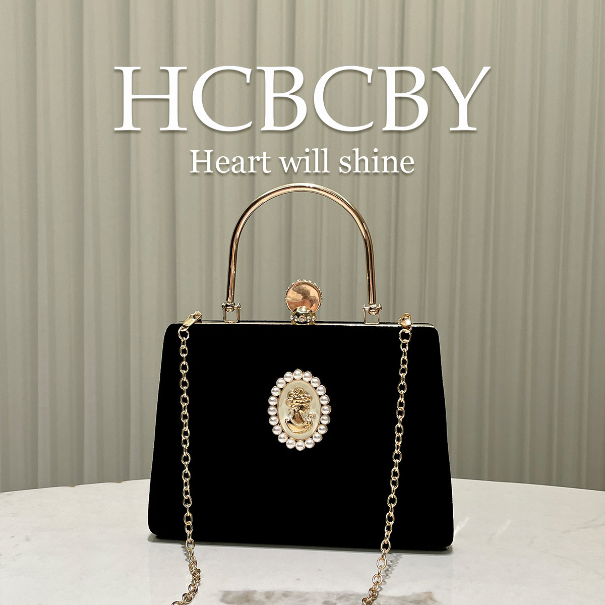 Free Shipping Designer Luxury Black Retro Velvet Handbag French Style Elegant High-end Evening Bag Socialite Fashion Small Clutch Dress Bag Shoulder P