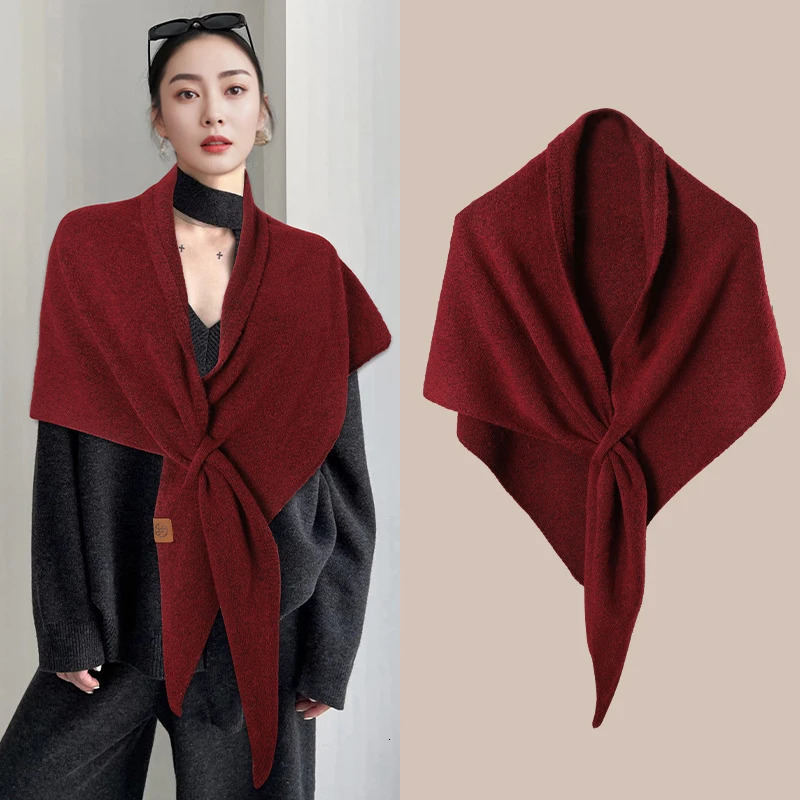 Autumn and Winter Korean Version Womens Neck Wrap Wool Blended Triangular Shawl Female Thickened With Knitted Warm Shoulder 250806