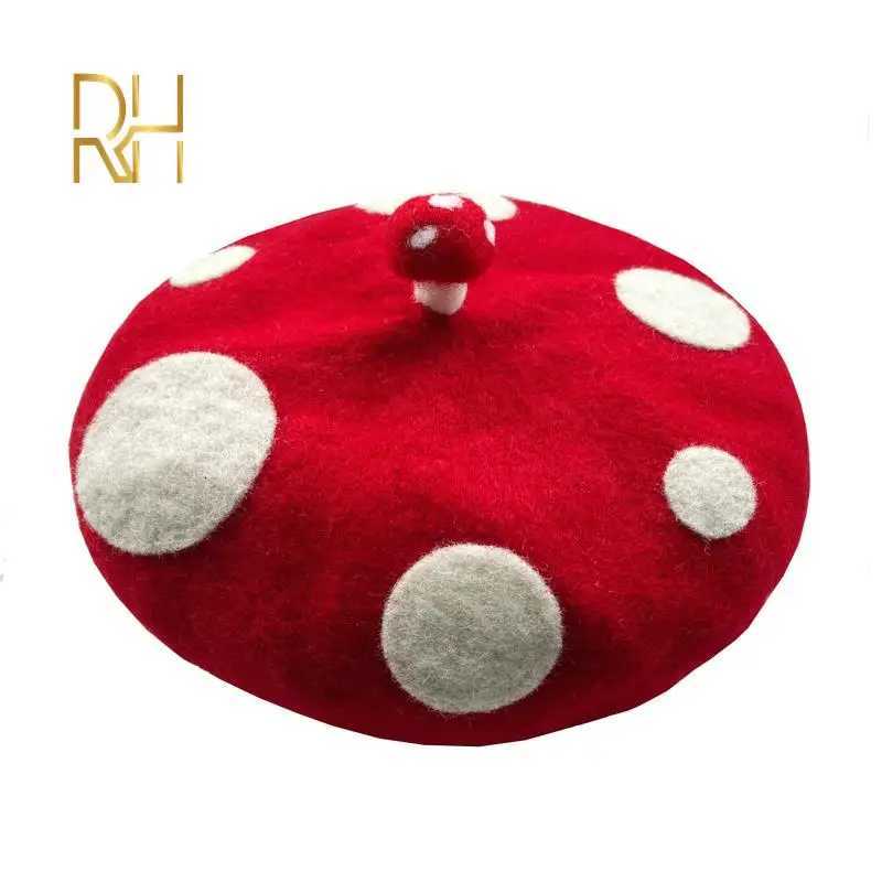 RH Ladies Cute Mushrooms Red Handmade Wool Felt Beret Creative Painter Hat Girls Birthday Gift Warm C For Autumn WinterXJ250807