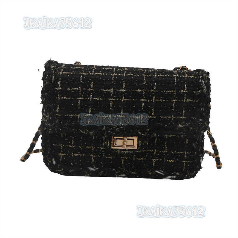 Niche Design Chain Small Square Bag 2024 Autumn New Fashion Commuter Simple Single Shoulder Crossbody Bag for Women H250806