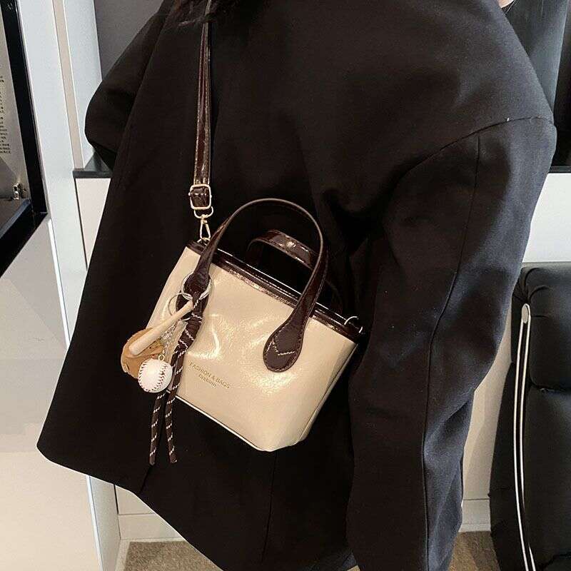 Designer Bag Niche High-Quality Small For Women 2024 New Trend Versatile Shoulder Crossbody Handbag Bucket Bag