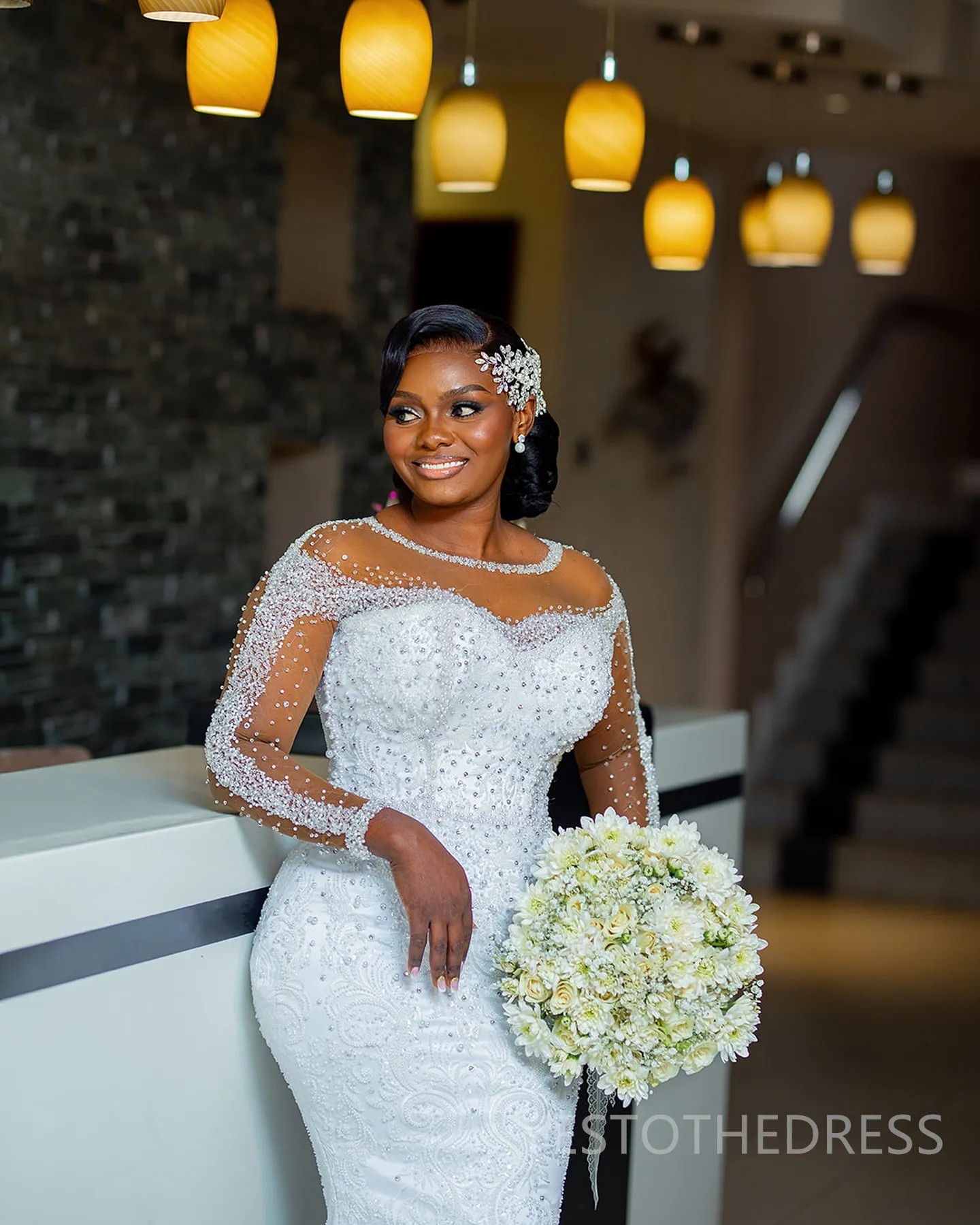 Fashion Mermaid Long Sleeves Wedding Dresses Scoop Neck Pearls Bridal Gowns Appliques Detachable Train Dresses Custom Made vestidos de novia