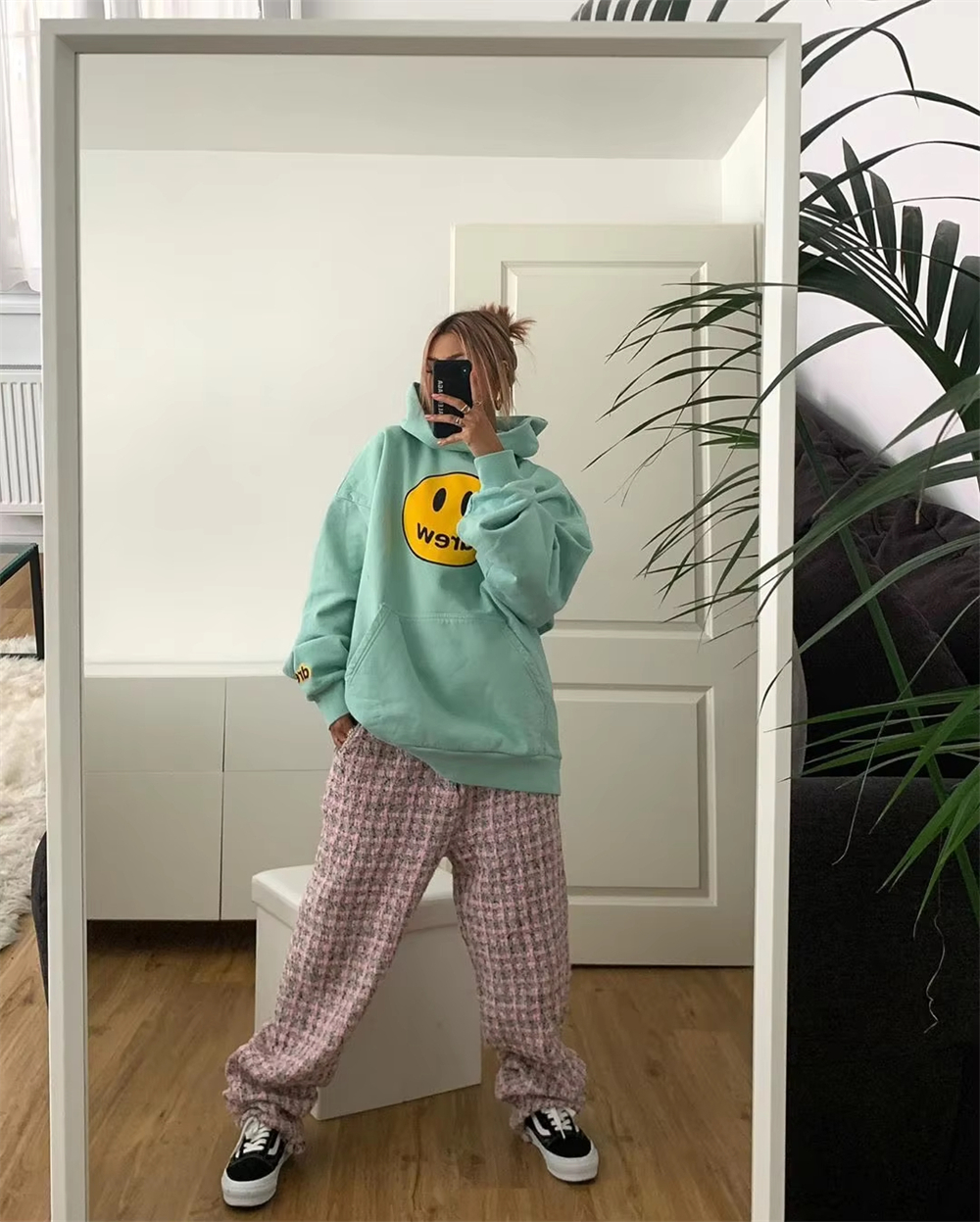 Drew House Fashion Hoodies Streetwear Print Graphic Hoodie Men Hip Hop Pullover Sweatshirt Unisex Couple Casual Hoodie Sweatshirts
