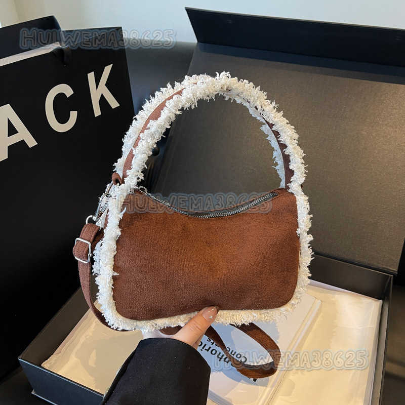 2024 Autumn/winter New Fashionable Lamb Wool Large Capacity Shoulder Bag Trendy Splicing Underarm Bag Hairy Bag Womens Bag H250806