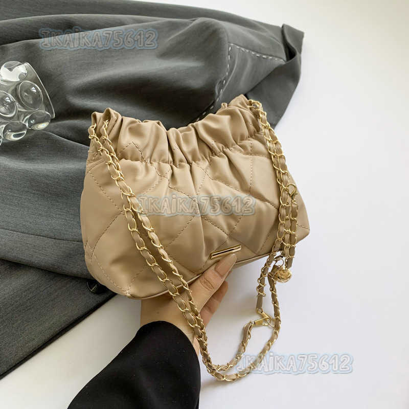 Quilted Embroidery Fashion Bag for Women 2024 New Trendy Pleated Chain Shoulder Bag Versatile Style Crossbody Bucket Bag H250806
