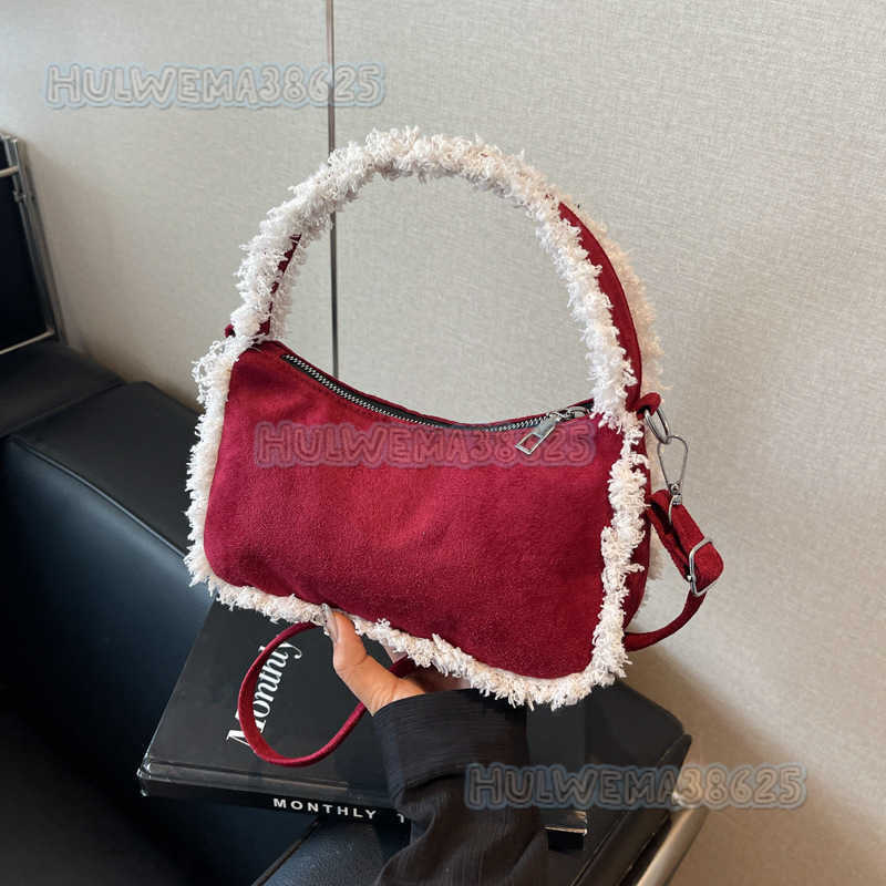 2024 Autumn/winter New Fashionable Lamb Wool Large Capacity Shoulder Bag Trendy Splicing Underarm Bag Hairy Bag Womens Bag H250806