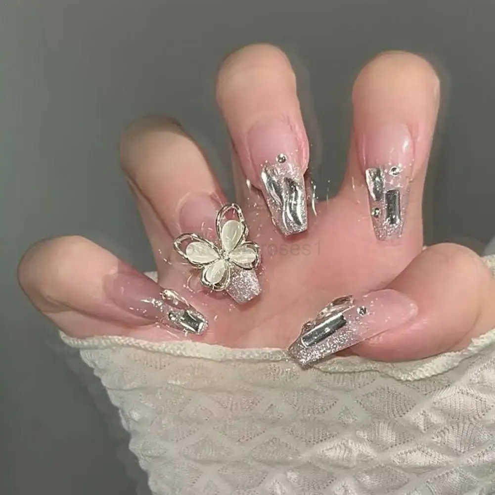 24PCS European and American Style Extended Wearing Fake Nails French Water Pipe Nail Drill Butterfly Pearl Nail Patch Nail Art Z250807