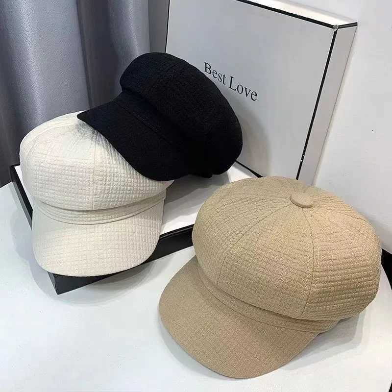 Womens Winter Vintage Berets Cs French Artist Warm Waffle Hat Female Solid Octagonal Hats Fashion Casual Autumn C XJ250807