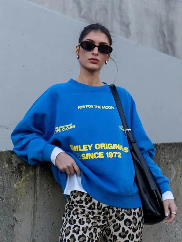 TRAFZA Spring Womens Fashion Sports Pullover Retro Round Neck Loose Long Sleeve Womens Letter Print Blue Pullover Streetwear 250801