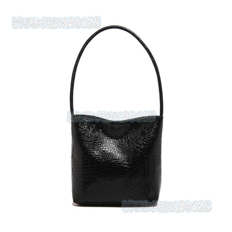 New Crocodile Pattern Bucket Bag 2024 Autumn New Versatile Shoulder Bag Niche Stylish Handbag H250806