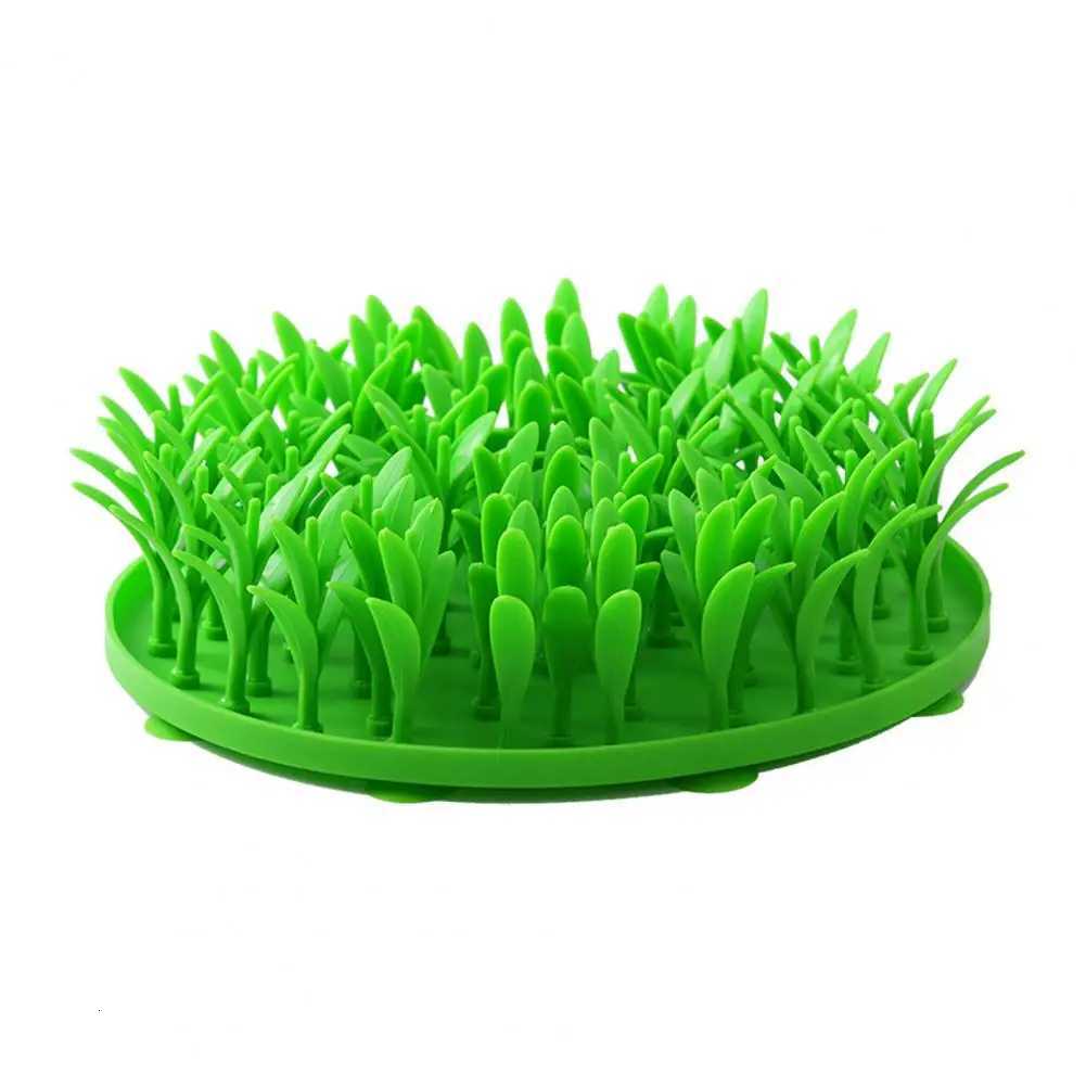 Silicone Grass Mat for Dogs Pet Enrichment Toy Silicone Grass Mat for Cats Dogs Slow Feeder Toy Anti-slip Foraging Pad for Pets Y250806