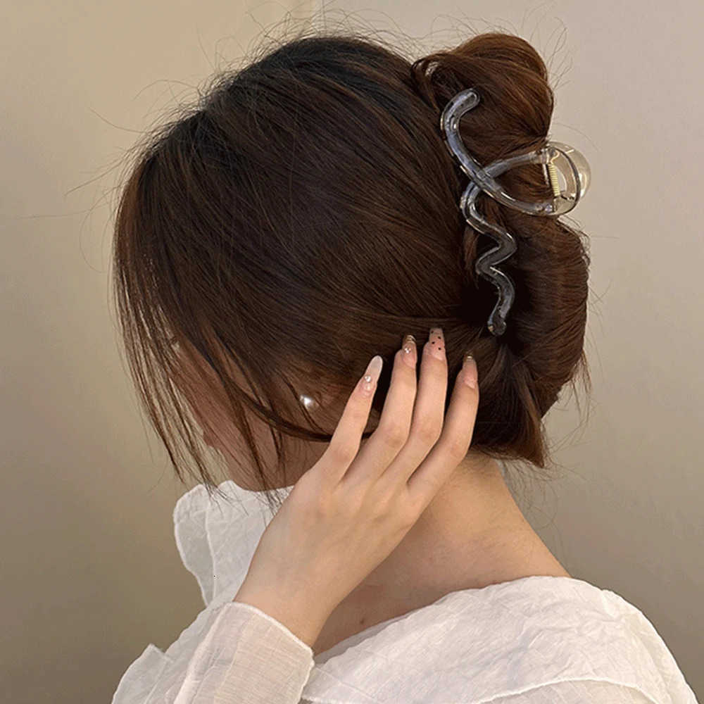 Korean Trendy Wavy Hair Clips for Women Bow Large Hair Claws Crab Acrylic Hairpins Hair Accessories Girls Barrettes Headbands U250807