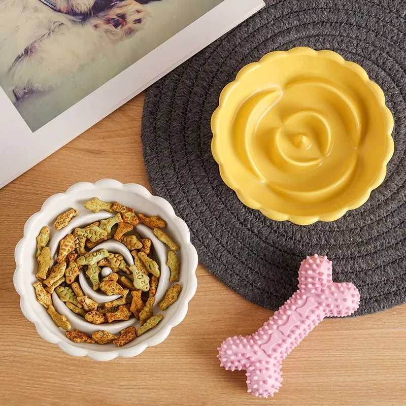 High Foot Cat Ceramic Slow Food Bowl Pet Drinking Eating Feeders Small Puppy Dogs Snack Water Bowls Cats Feeding Accessories Y250806