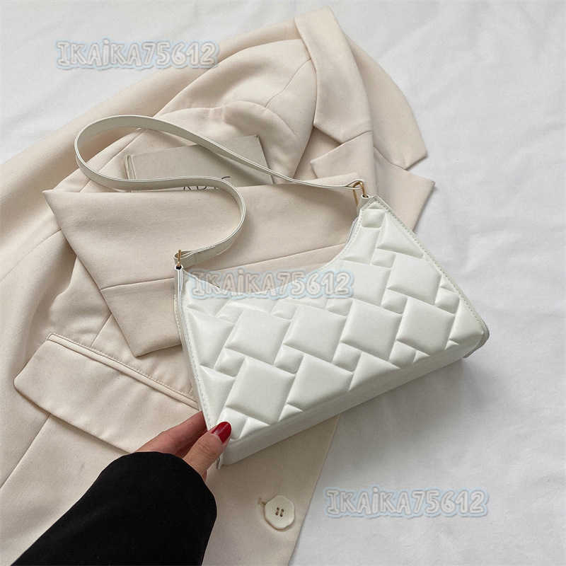 Solid Color Simple Elegant Single Shoulder Bag for Women 2023 Autumn Winter Style Fashionable Underarm Bag Small Square Bag for Women H250806