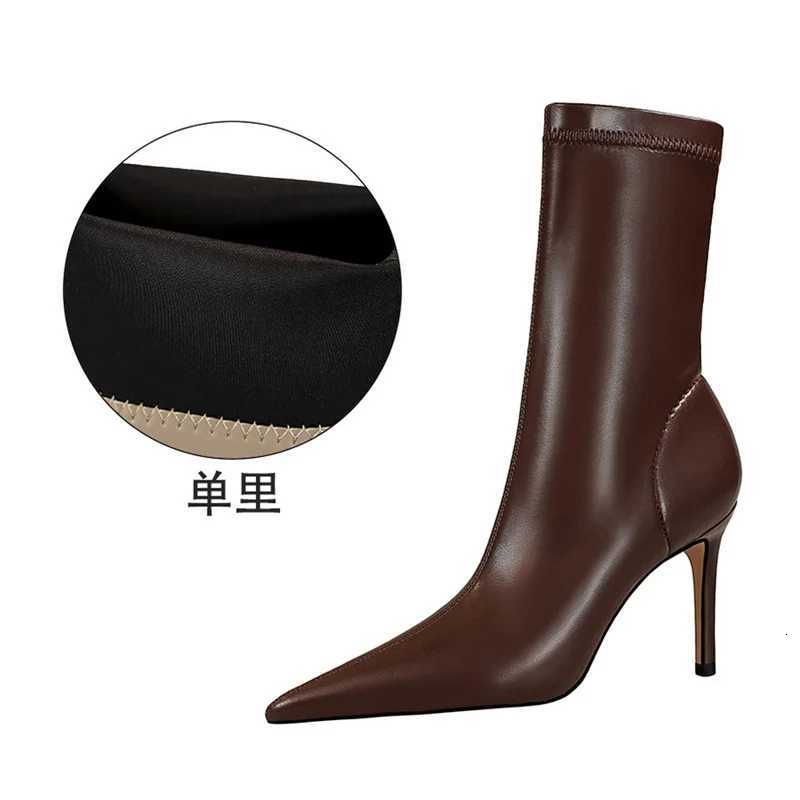 Womens Fi Simple Solid Mid-Calf Boot Sewing Pointed Toe Slip Pu Leather Thin High Heel Mature Modern Short BootsXJ250807