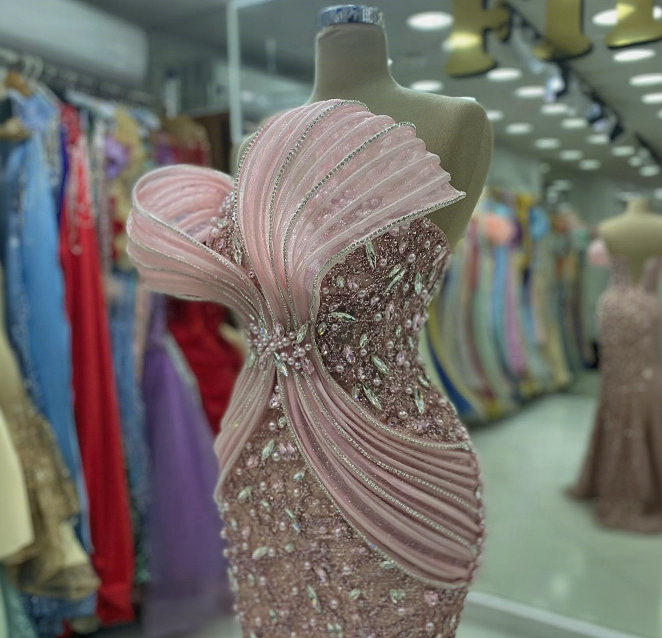 Luxury New Elegant Pink Sequins Lace Mermaid Evening Dresses Strapless For Women Beaded Prom Dress Party Gown Customized Vestido de novia