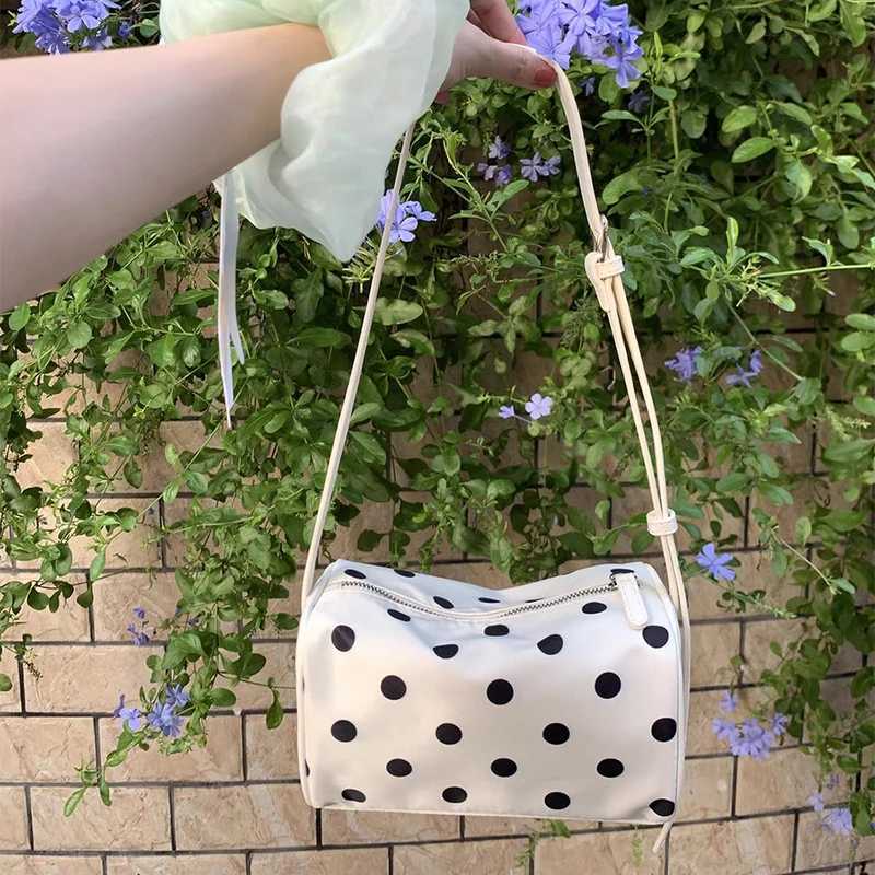 Designer Polka Dot Shoulder Bag Casual Chic Toast Handbag Women Zipper Pillow Bag Korean Style Everyday Commuter Purse White Z250807