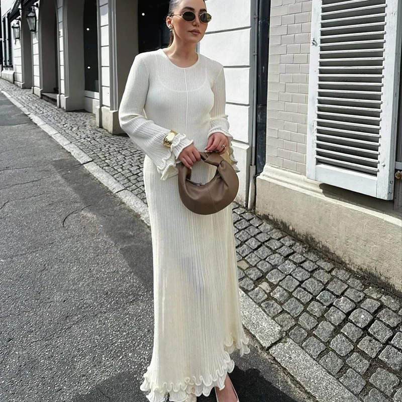 Ruffles Pleated Loose Long Dress Women Autumn Winter Fashion White O Neck Flare Elegant Party Dresses Female Streetwear Outfits 250804