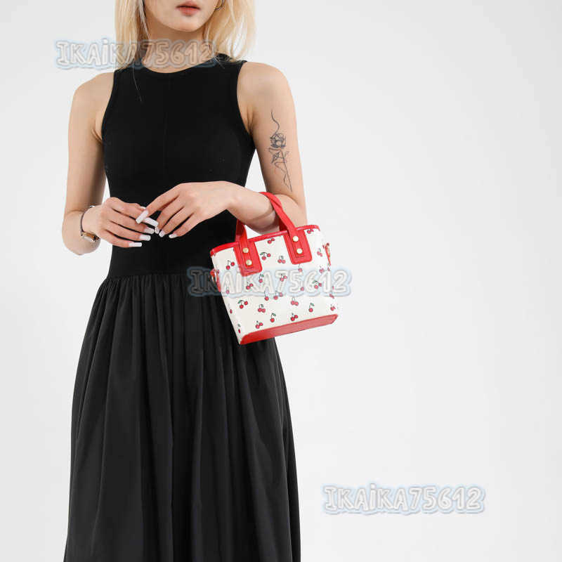 New Cherry Handheld Fashion Bag Large Capacity Cute Commuter Shoulder Tote Bucket Bag H250806