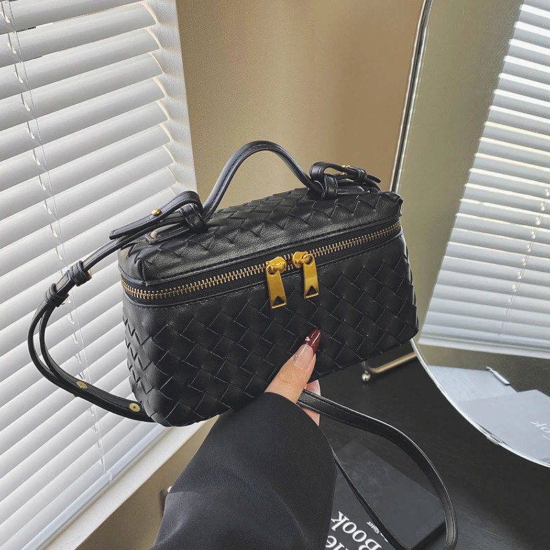 Stylish Clutch Mini Casual Simple Vintage Fashionable Crossbody Handbag Women Trendy Design Letter Luxury 250807