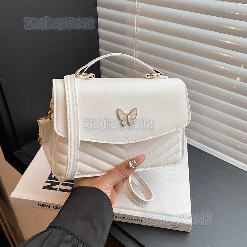 Minimalist Trendy Fashion Crossbody Bag 2024 Autumn New Style Quilted Shoulder Bag Niche Versatile Handheld Small Square Bag H250806