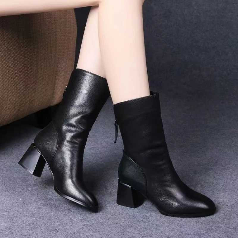 2024 New Women Versatile Leather Boots Fi Anti-Slip High Heels Female Casual Comfortable Boot External Wear Trendy Shoes XJ250807