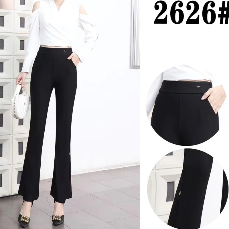 Xinyu Yi Bell-Bottom Pants: Stylish, Comfortable, and Versatile for Various Styles. Available in sizes 2516, 2518, 2539, 2540, 2625, and 2626.