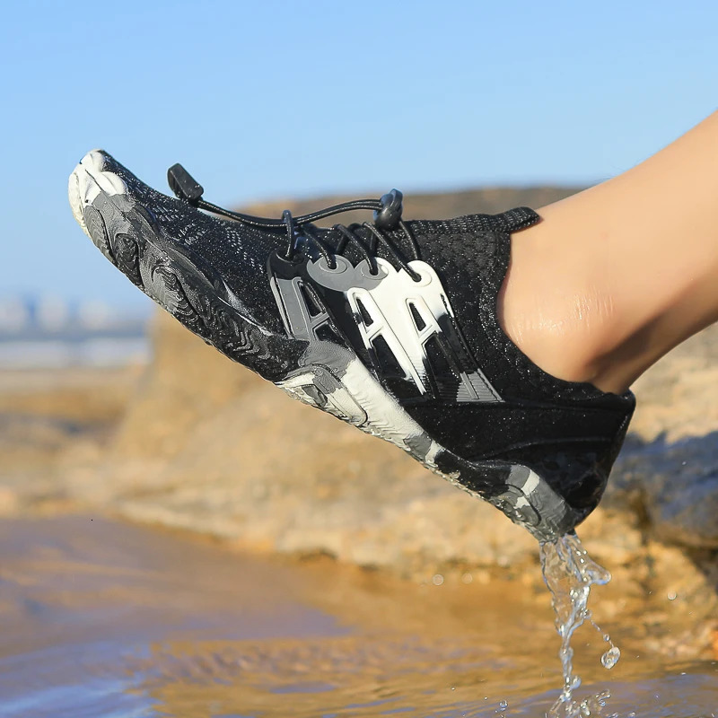 Summer Upstream Wading Shoes Five Fingers Beach Barefoot Colorful Sandals Men Women Pool Swimming Portable Aqua Sneakers Unisex 250730