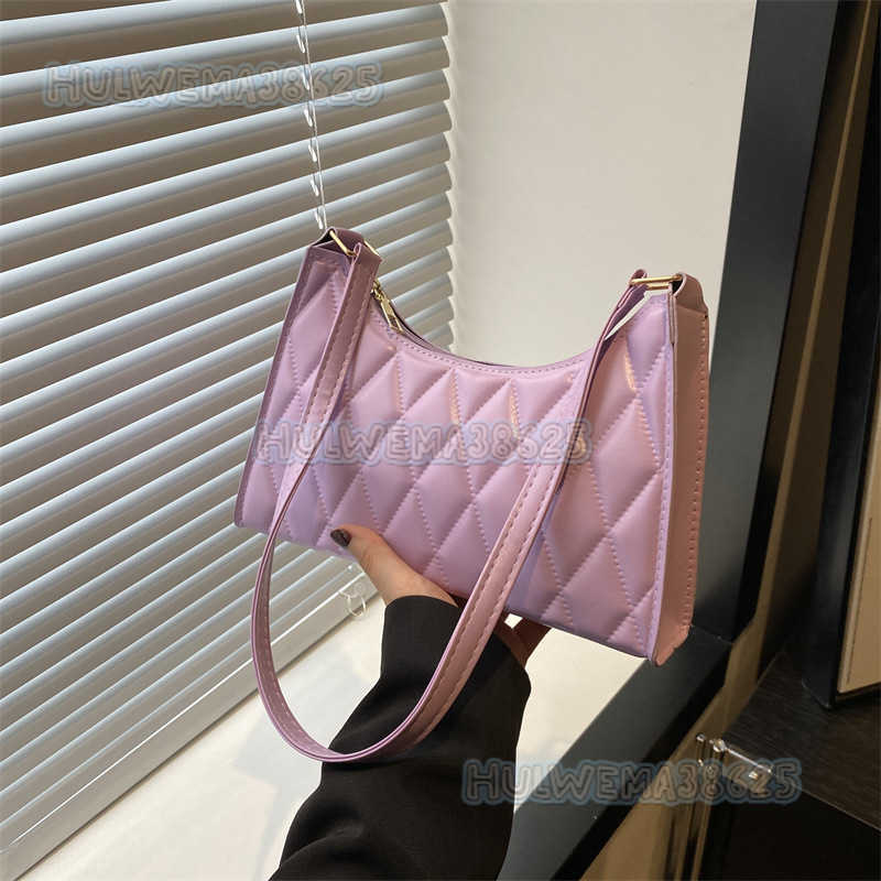 Womens Elegant Simple Quilted Embroidery Niche Underarm Bag 2024 Spring Summer High-end Single Shoulder Bag Style Small Square Bag H250806