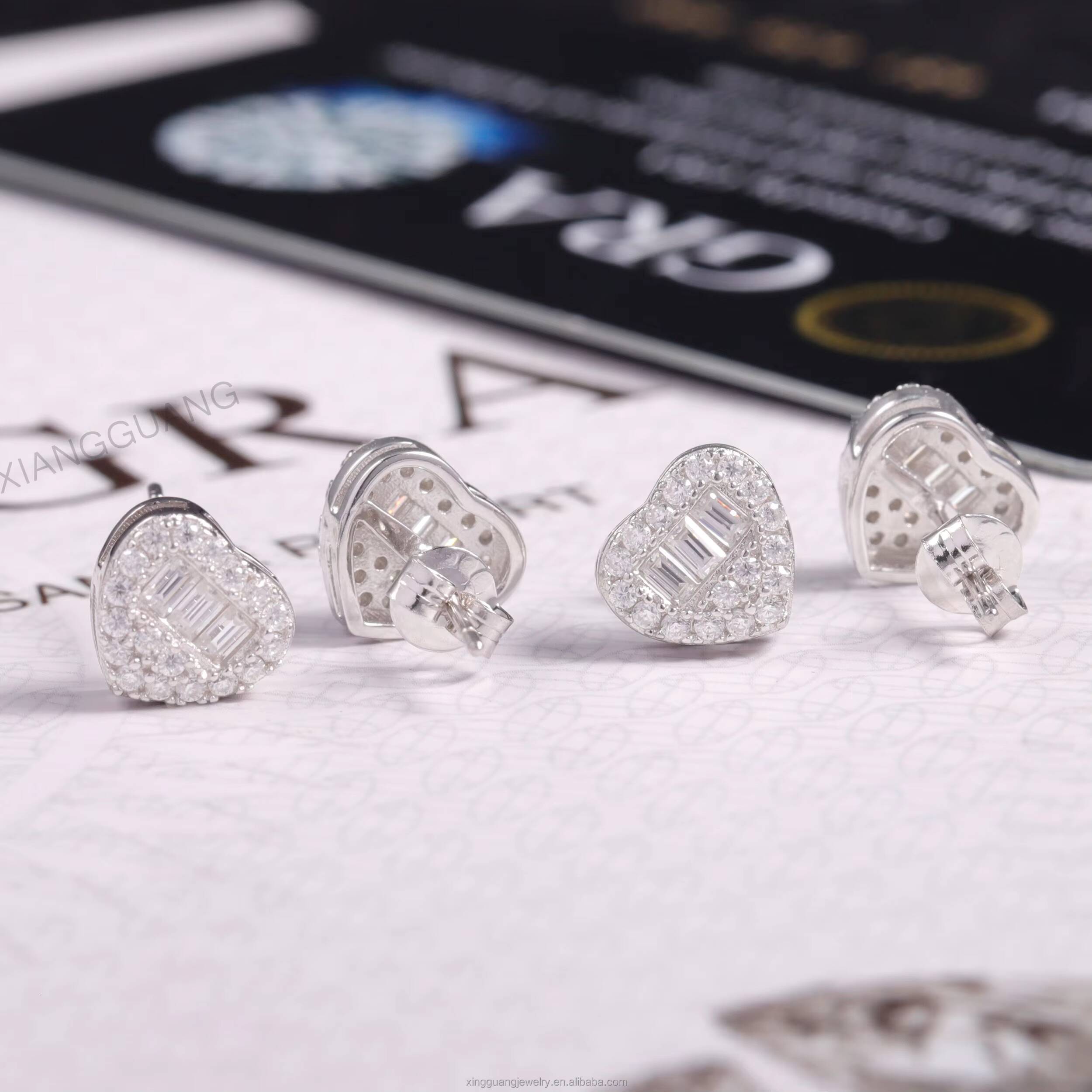 XingGuang Factory Wholesale Fine Jewelry Earrings 925 Silver Heart Stud Earring Pass Diamond Test D Color VVS Moissanite Earring